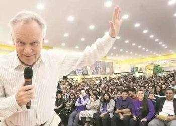 Best-selling British novelist and former politician Jeffrey Archer dies at 86