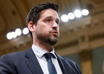 Canada suspends plans to expand assisted dying to people with mental illness