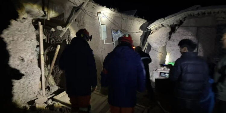 Magnitude 7.0 earthquake kills 16 in Tibet, forces 12,489 evacuations