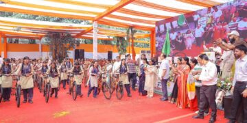 From Jute Mats to Smart Classrooms: Delhi Gives Girls 432 Bicycles
