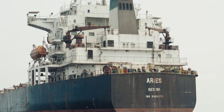 Sri Lanka says US sanctions are global, not aimed at stranded Iranian tankers 1 Sri Lanka says US sanctions are global, not aimed at stranded Iranian tankers