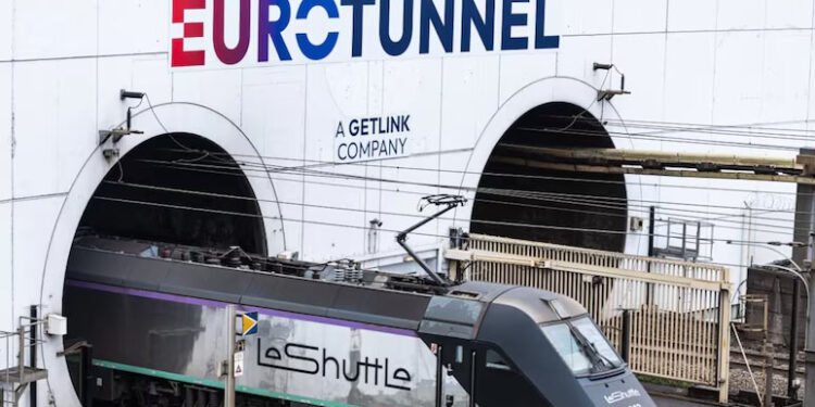 Bus Collides With Train Near Channel Tunnel Entrance In France, 19 Injured