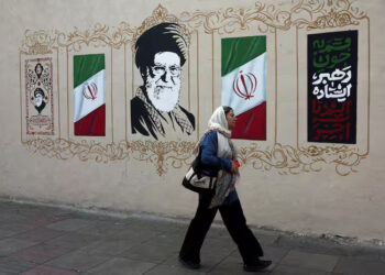 Iran’s top security official warns of dire economic crisis as war drags on