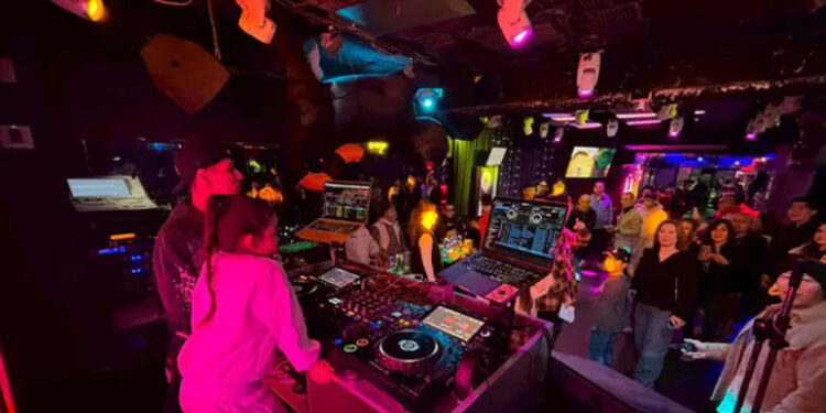 Six-Year-Old Japanese Girl Becomes World’s Youngest Female Club DJ