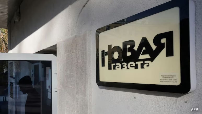 Independent Russian Newspaper Shuts Down Amid Kremlin Pressure