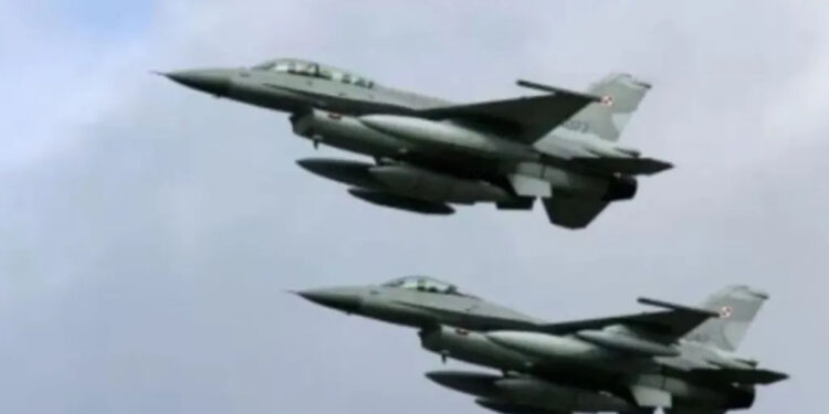 Pakistan jets used in strikes against Houthis in Yemen: NYT report 1 Pakistan jets used in strikes against Houthis in Yemen: NYT report