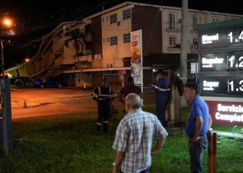 Panama hit by strongest quake in 75 years, 7.7-magnitude tremor strikes