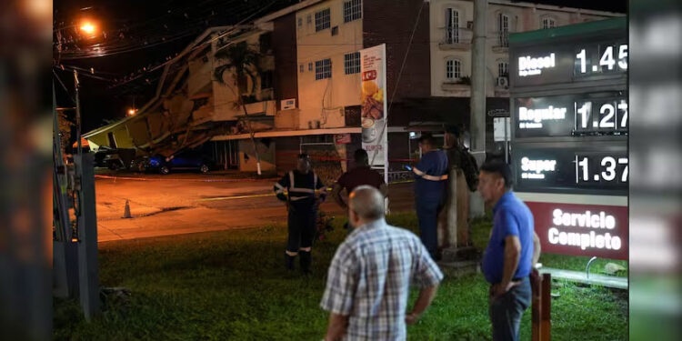 Panama hit by strongest quake in 75 years, 7.7-magnitude tremor strikes 1 Panama hit by strongest quake in 75 years, 7.7-magnitude tremor strikes