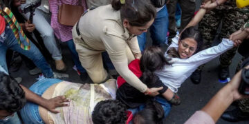 India: Press Club Slams Delhi Police Action Against Journalists at Jantar Mantar