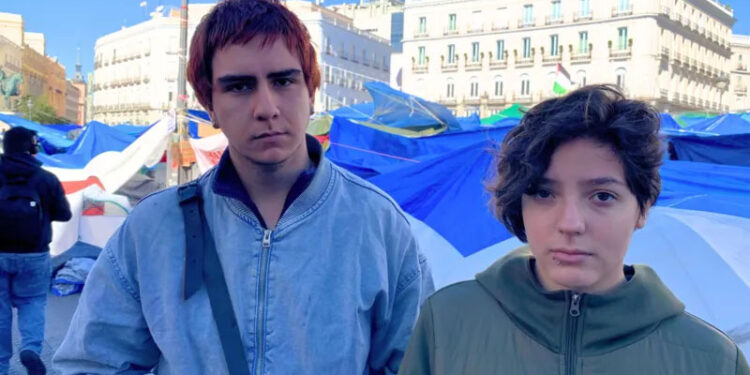 Protesters blame 'vulture funds' for Spain's housing crisis 1 Protesters blame ‘vulture funds’ for Spain’s housing crisis
